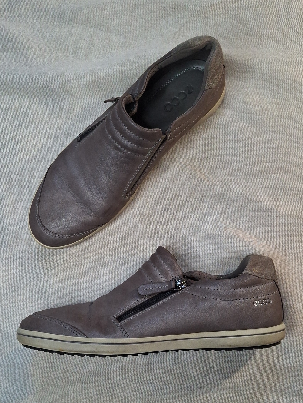ECCO Alona Gray Leather Side Zip Sneakers Slip On Shoes Size EU 41 US 10-10.5